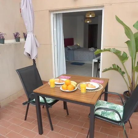 Grande Con Terraza Privada, Centro Homestay Malaga